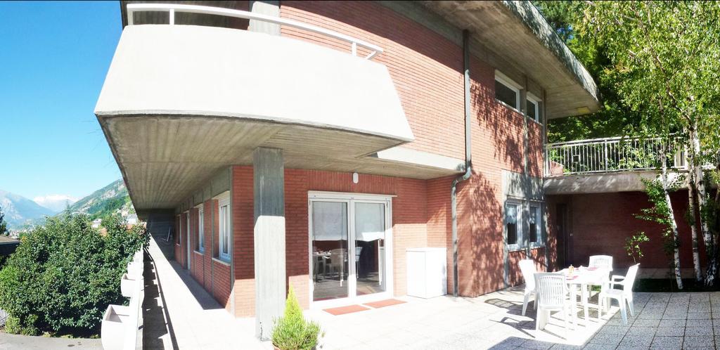 La Betulla Appartamento Confortevole Wifi E Parking Free 아오스타 외부 사진