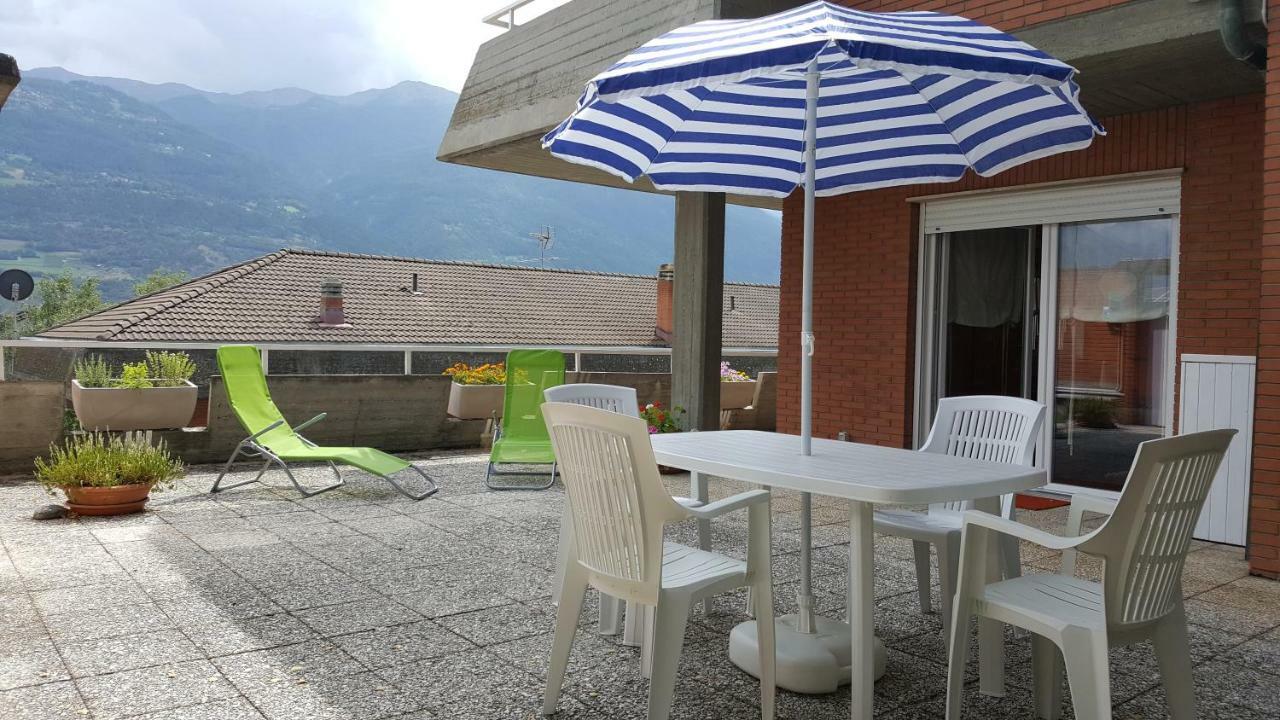 La Betulla Appartamento Confortevole Wifi E Parking Free 아오스타 외부 사진